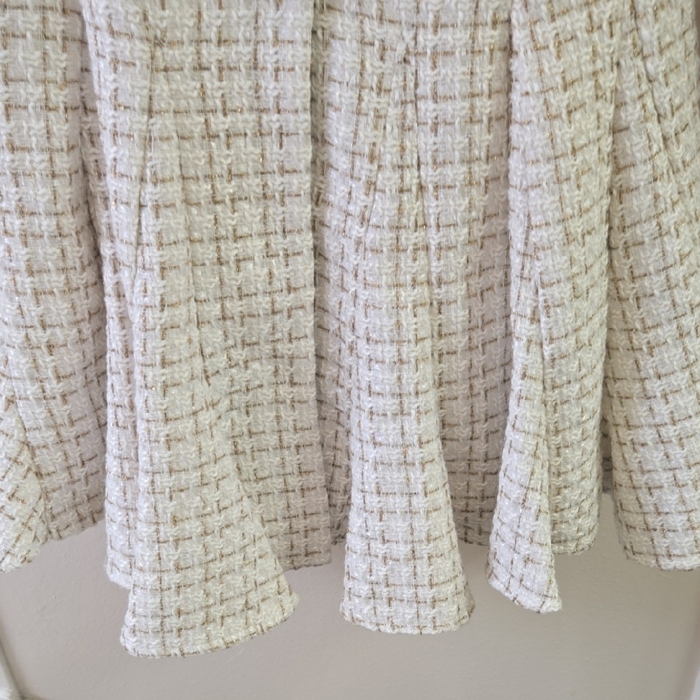 L'ATISTE White Tweed Dress with Gold Accents - Picture 6 of 10